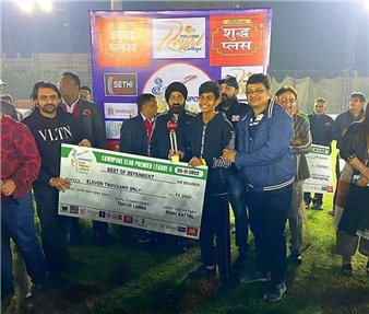 Our dear student Krishna Puri of Grade 8 has lived up to the hopes of his mentors by receiving The Best Dependent of the Tournament in Cawnpore Club Premiere League 5.