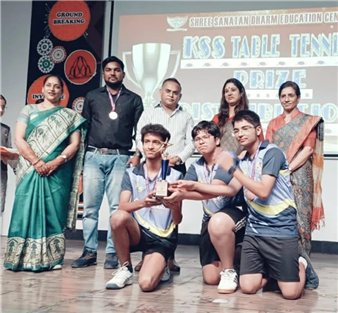 ‘Run when you can, walk if you have to, crawl if you must, just never give up’ ! Delighted as we are, playing at the high end, To let us reach very far, with all the gratitude that we extend.  Our sporty Table Tennis team secured 3rd position (Bronze medal) in Boys Category and carried the torch for The Chintels School, Kalyanpur. Way to go, champions !
