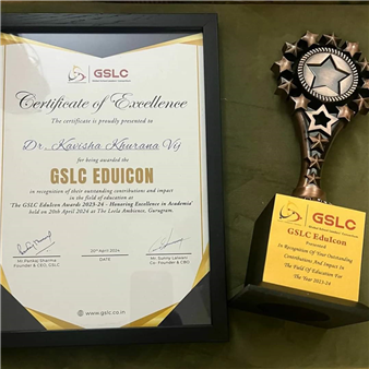 It was a proud moment for The Chintels family as Dr. Kavisha Khurana Vij,  Director of The Chintels School, Kanpur received the Edu Icon award in Delhi. Her hard work, dedication and perseverance led her to the journey of achievements.  The award was not given by self nomination but by nomination of fellow educators and then chosen by eminent jury. Congratulations for the well deserve award...🥰❤